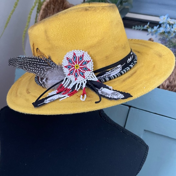 Meet your Posher, Kimberly - Picture 4 of 13